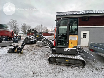 Мини-экскаватор VOLVO ECR25D