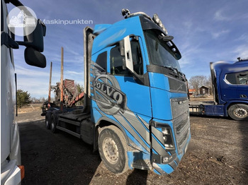 Лесовоз VOLVO FH16 750