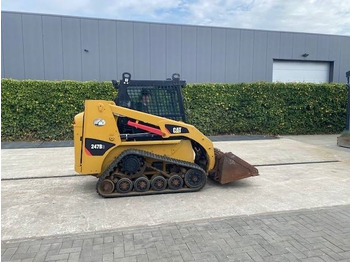 Мини-погрузчик с бортовым поворотом CATERPILLAR