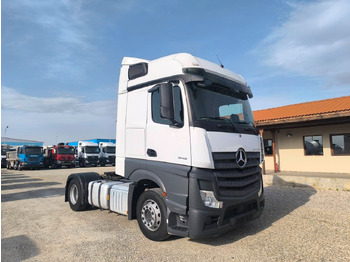 Тягач MERCEDES-BENZ Actros 1845