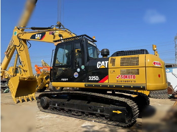 Гусеничный экскаватор CATERPILLAR 325DL