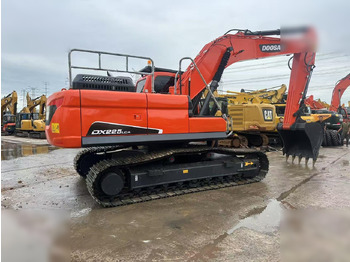 Гусеничный экскаватор DOOSAN DX225LCA