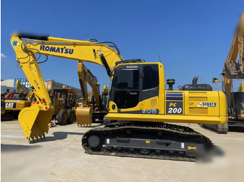 Гусеничный экскаватор KOMATSU PC200-8