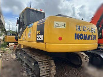 Гусеничный экскаватор KOMATSU PC220-7: фото 2 Гусеничный экскаватор KOMATSU PC220-7: фото 2