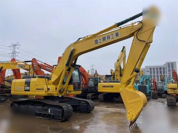 Гусеничный экскаватор KOMATSU PC220-8: фото 5