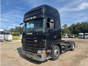 Тягач SCANIA 124