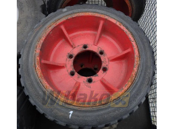 Колёсный погрузчик