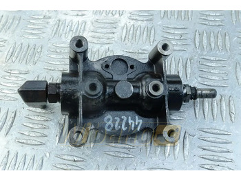 Топливный фильтр CUMMINS