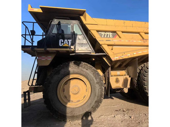 Карьерный самосвал CATERPILLAR 777
