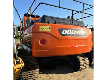 Гусеничный экскаватор DOOSAN DX300