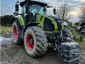 Трактор CLAAS Axion 830