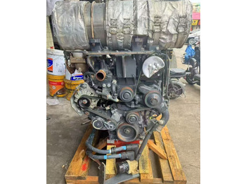 Двигатель KOMATSU