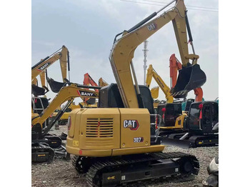 Гусеничный экскаватор CATERPILLAR
