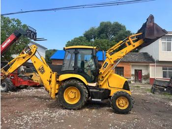 Экскаватор-погрузчик JCB 3CX