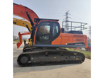 Экскаватор DOOSAN DX300LC