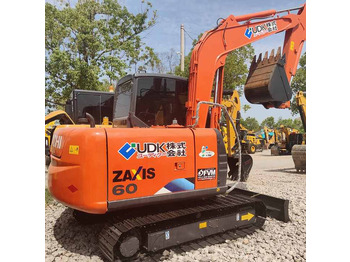 Гусеничный экскаватор HITACHI ZX60