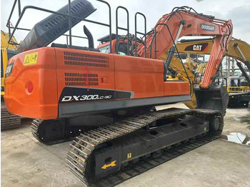 Гусеничный экскаватор Used Excavator Doosan DX300 Excavators Mini Equipment Earth Moving Machinery Doosan Digger Excavator for Sale: фото 4