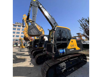 Гусеничный экскаватор VOLVO EC140