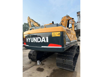 Гусеничный экскаватор HYUNDAI R215-9C: фото 5 Гусеничный экскаватор HYUNDAI R215-9C: фото 5