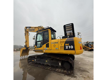 Гусеничный экскаватор KOMATSU PC210