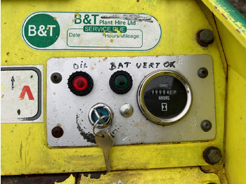 Каток тротуарный AMMANN RAMMAX RW 1504-HF: фото 4 Каток тротуарный AMMANN RAMMAX RW 1504-HF: фото 4