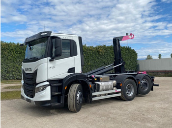 Крюковой мультилифт IVECO X-WAY
