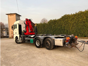 Крюковой мультилифт MAN TGX 26.440 SCARRABILE CON GRU: фото 4