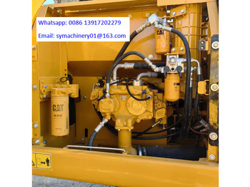 Гусеничный экскаватор Caterpillar 320D2: фото 4