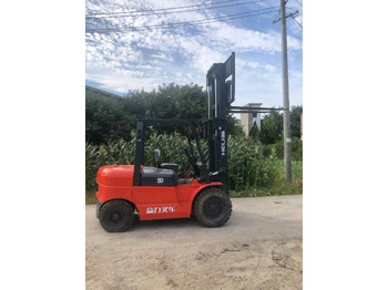 HELI 5Ton Forklift в лизинг HELI 5Ton Forklift: фото 1 HELI 5Ton Forklift в лизинг HELI 5Ton Forklift: фото 1