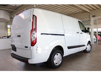 Легковой фургон Ford Transit: фото 4