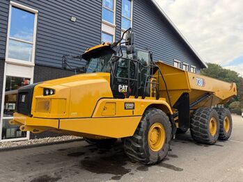Сочленённый самосвал CATERPILLAR 730