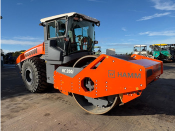 Компактор HAMM