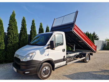 Малотоннажный самосвал IVECO Daily 35C15