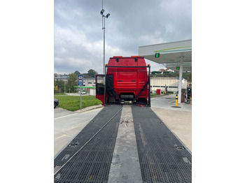 Автовоз для транспортировки тяжёлой техники MAN: фото 4