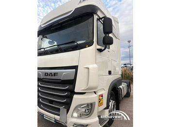 Тягач DAF XF 530