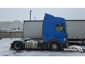 Тягач Scania R450: фото 4