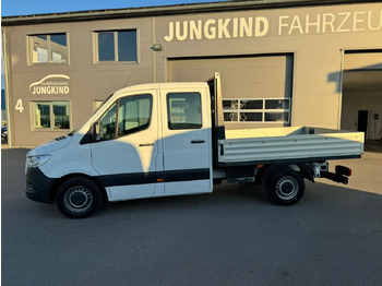 Малотоннажный бортовой грузовик MERCEDES-BENZ Sprinter 317