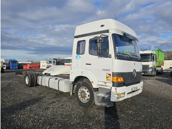Грузовик-шасси MERCEDES-BENZ Atego 1828