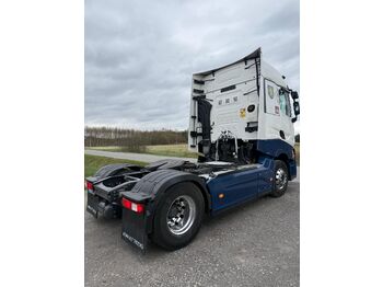 Тягач RENAULT T 520: фото 4 Тягач RENAULT T 520: фото 4