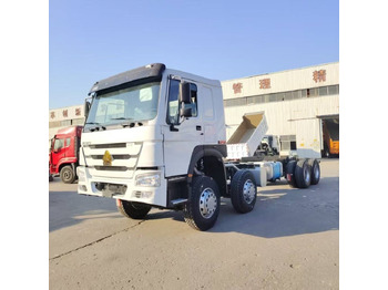 Грузовик-шасси Howo 371: фото 3