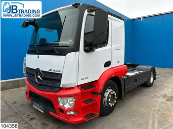 Тягач MERCEDES-BENZ Actros 1843