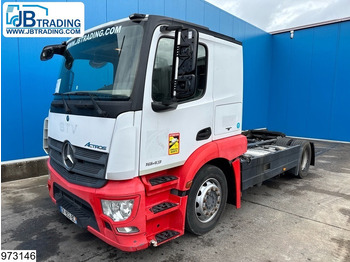 Тягач MERCEDES-BENZ Actros 1843