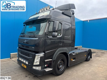 Тягач VOLVO FM 420