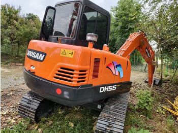 Мини-экскаватор DOOSAN DH55
