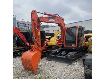 Мини-экскаватор DOOSAN DX75: фото 2 Мини-экскаватор DOOSAN DX75: фото 2