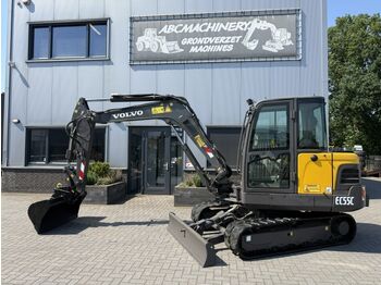 Мини-экскаватор VOLVO EC55C