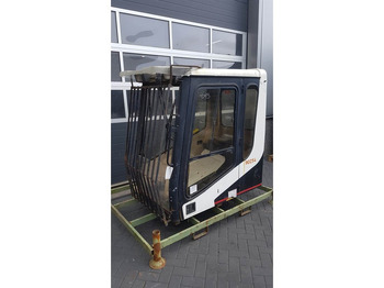 Кабина и интерьер CATERPILLAR