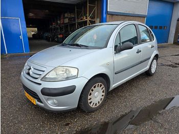 Легковой автомобиль CITROËN