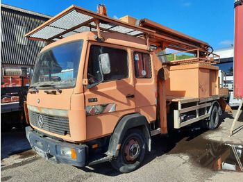 Грузовик с подъемником MERCEDES-BENZ