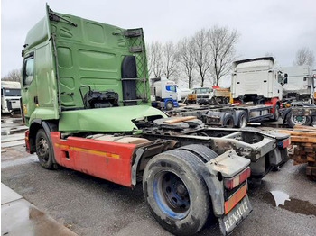 Тягач Renault PREMIUM 460 DXI: фото 4 Тягач Renault PREMIUM 460 DXI: фото 4